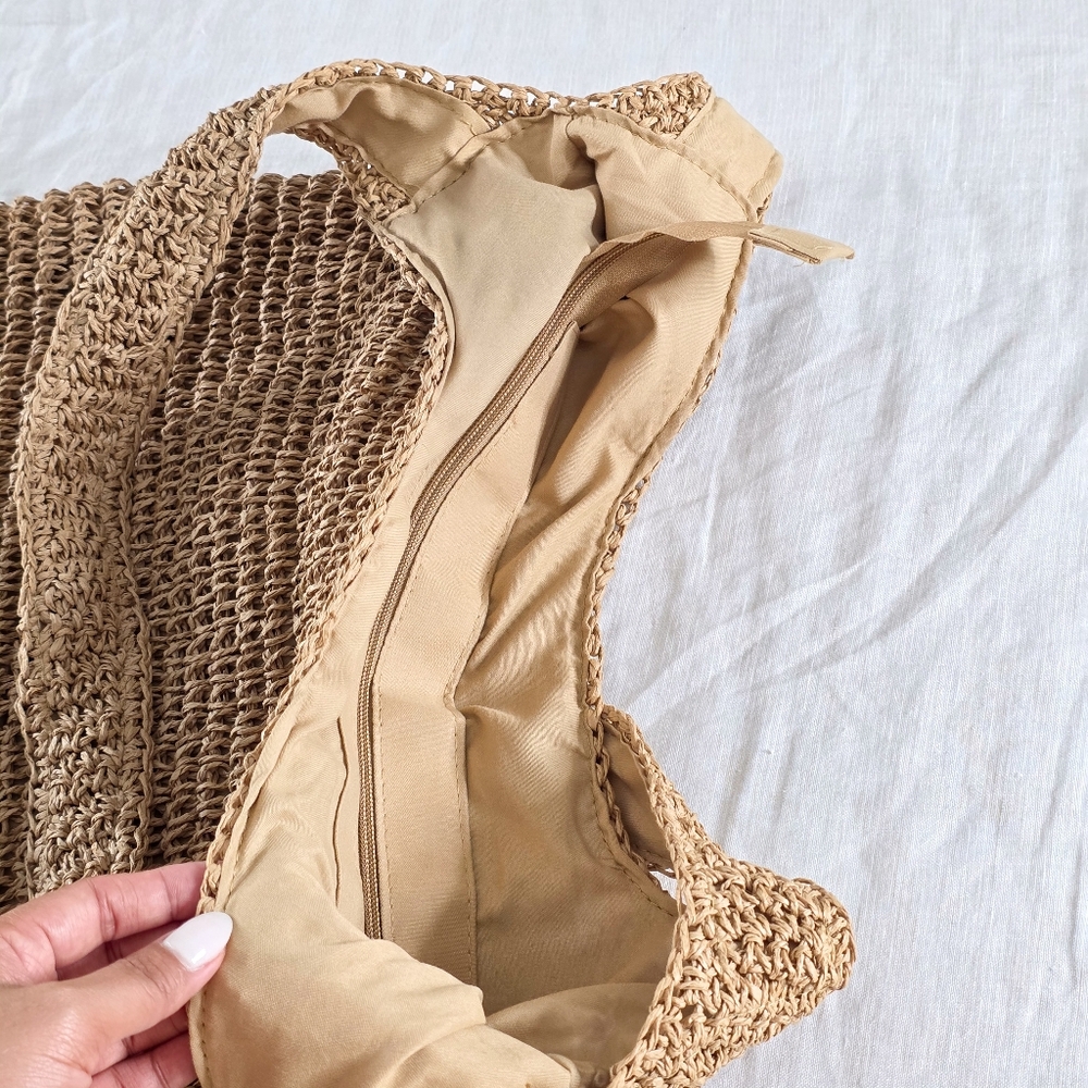 Woven Straw Tote Bag in Natural Beige - Casual Shoulder Tote - Picture 3 of 13